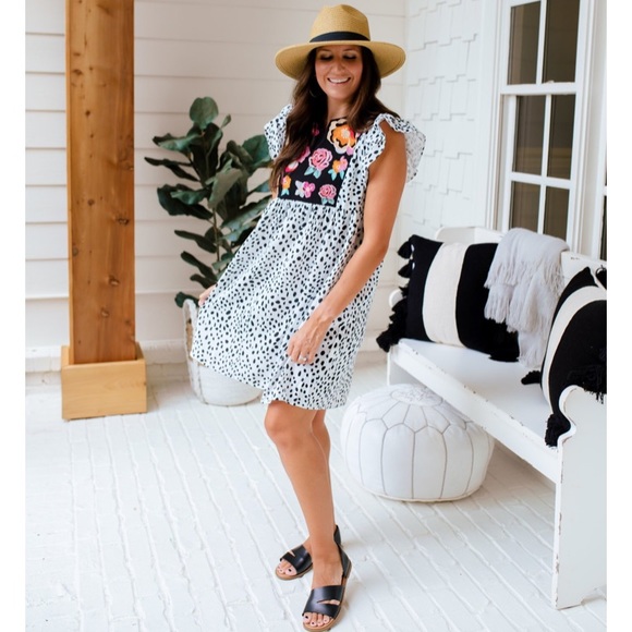 Be Brand Sophia Day Dress - Picture 2 of 4